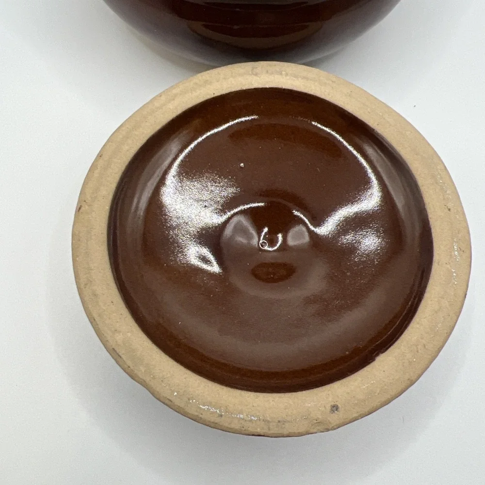 Monmouth Western Stoneware USA Brown Drip Glazed‎ Bean Pot Bowl with Lid
